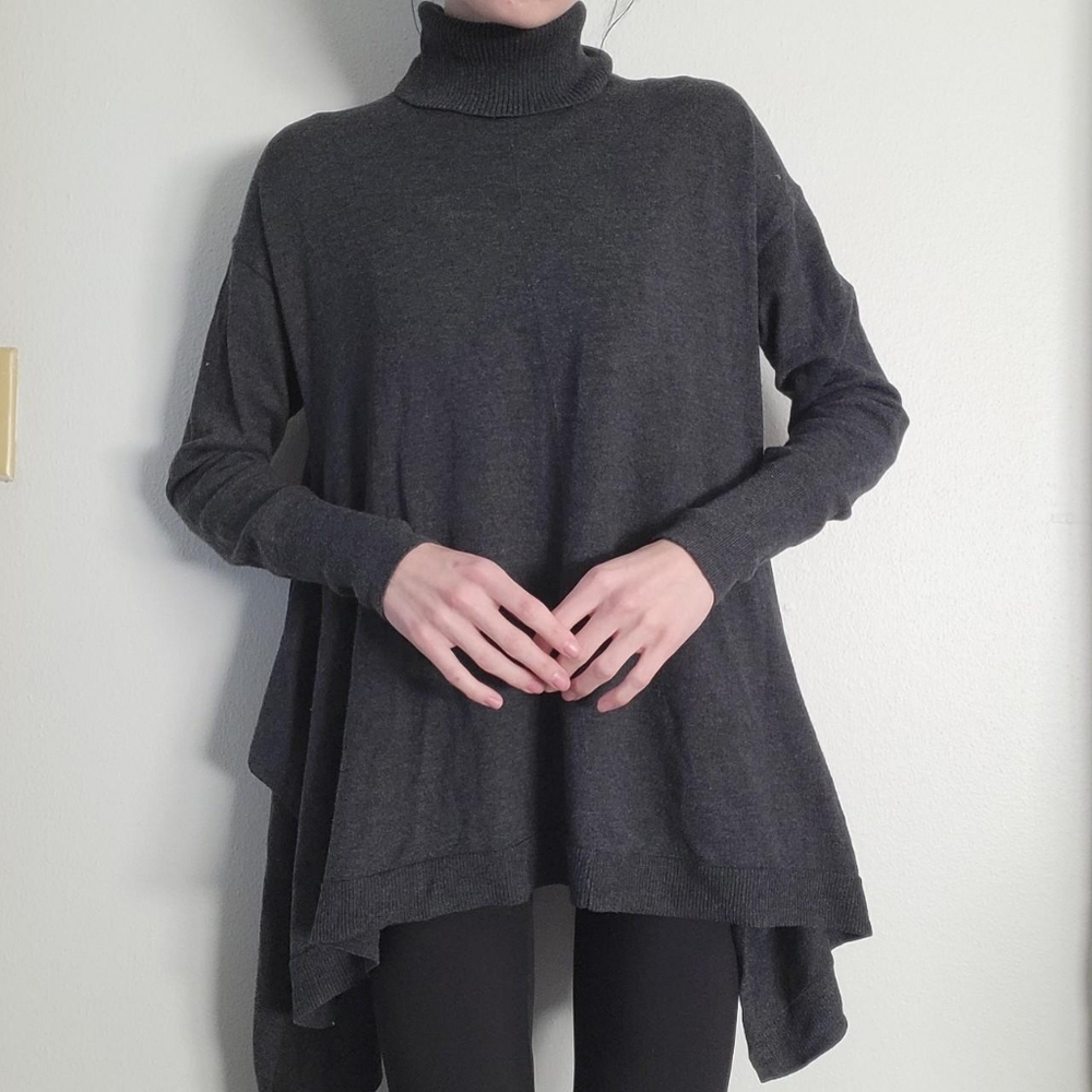 mossimo turtle neck high low top